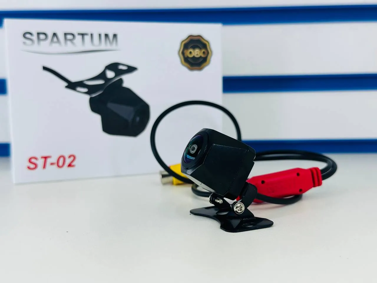 Автомобильная камера заднего вида SPARTUM ST-02 AHD1080P